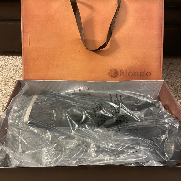 New In Box! Blondo Radja AquaProtect Black Leather Boots - Picture 2 of 10